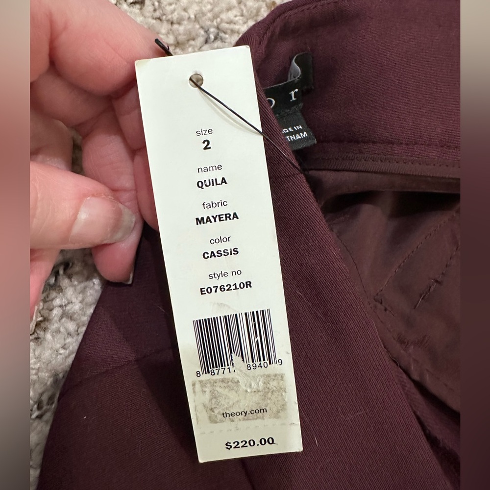 NWT Theory straight cropped burgundy leg pants - Picture 5 of 10